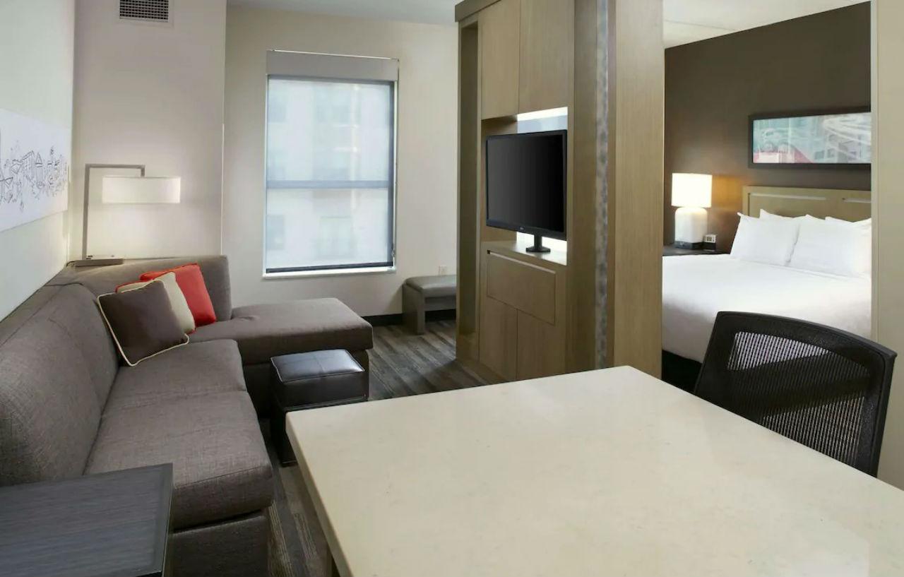 Hyatt House Raleigh North Hills Hotell Eksteriør bilde